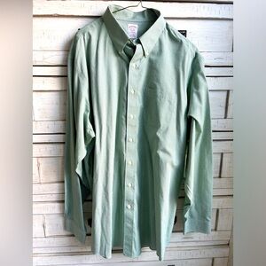 Brooks Brother’s Men’s non-iron button down size 18-38